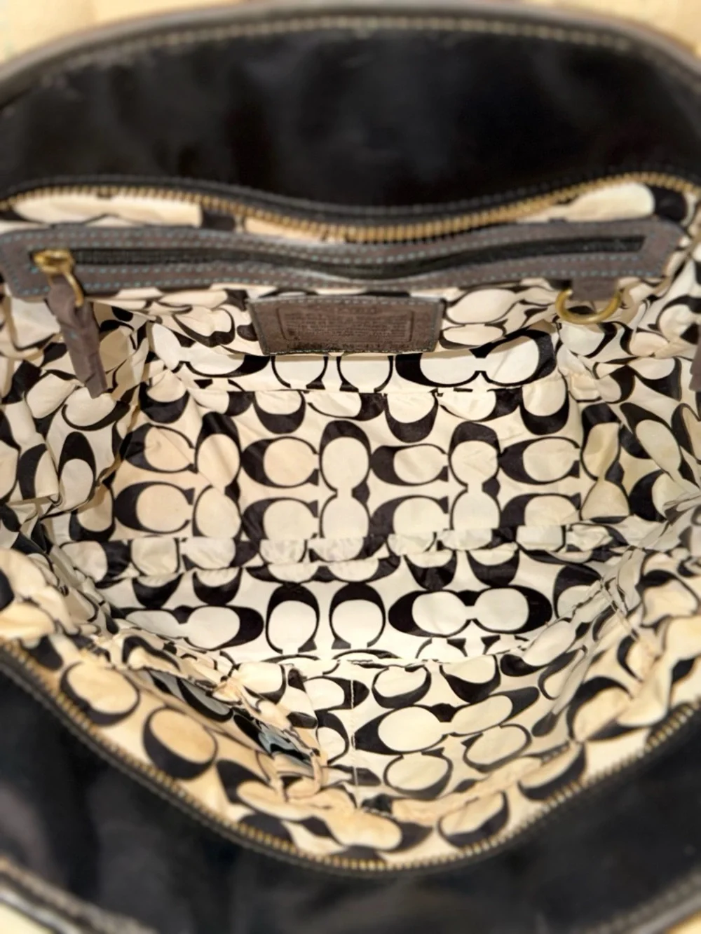 Coach Black Hampton Tote, good condition, lots of space❤️❤️ - Picture 5 of 14